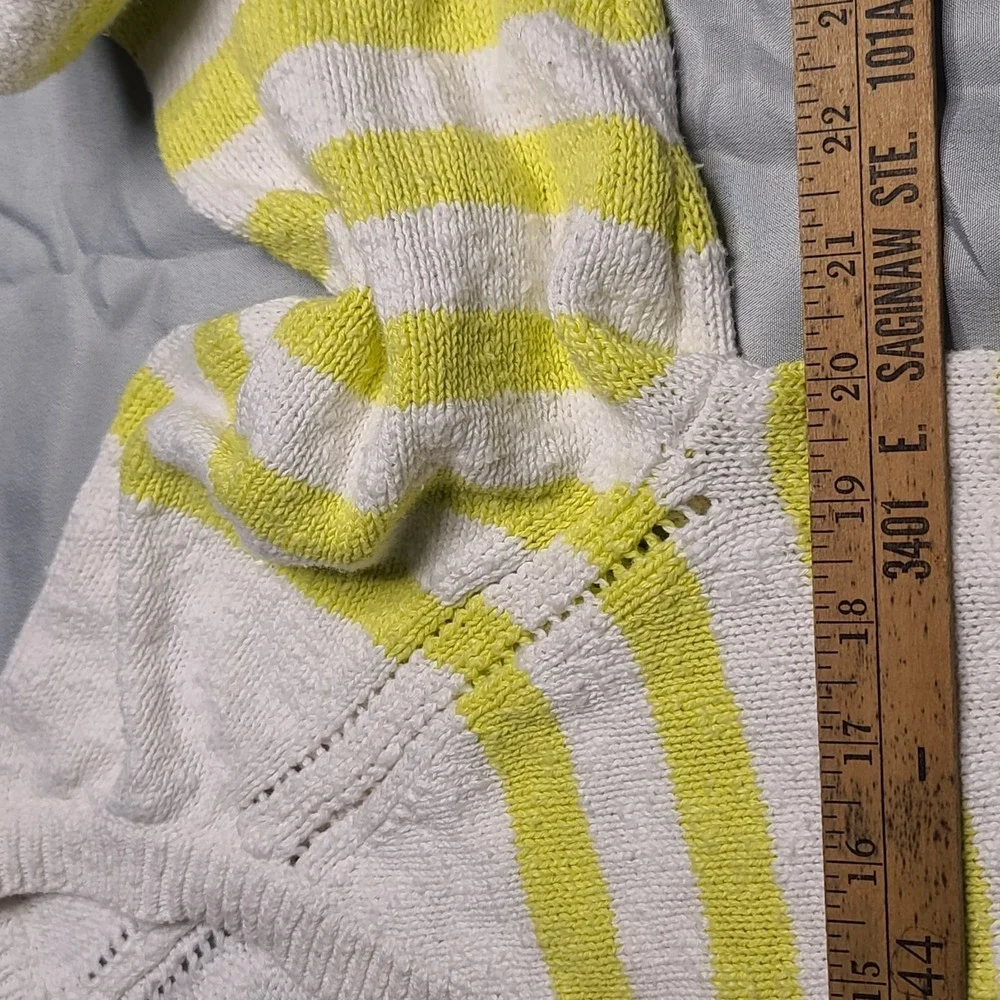 American Eagle Striped Knit Cardigan Women's Plus Size  V Neck Yellow‎ White Y2K